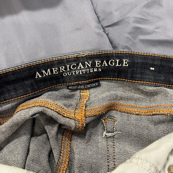 American eagle Jean shorts - Picture 3 of 4